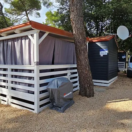 Ośrodek wypoczynkowy Mobile Noa Biograd Na Moru