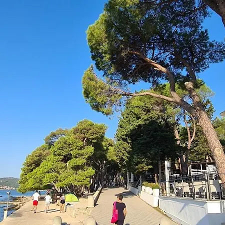 Mobile Noa Resort *