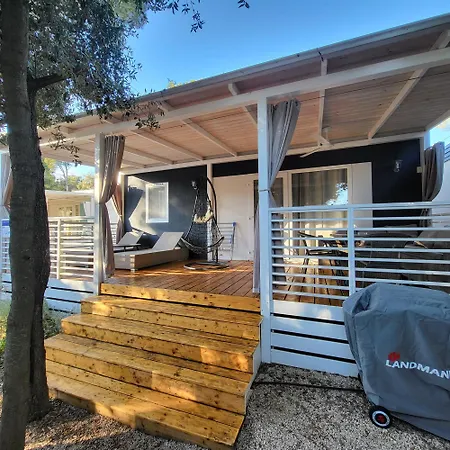 Mobile Noa Pribjeći Biograd Na Moru